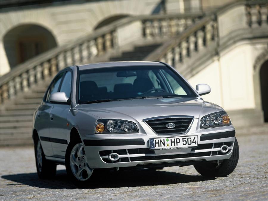  Hyundai Elantra Sedan 2003 года  (фото 15 из 15)